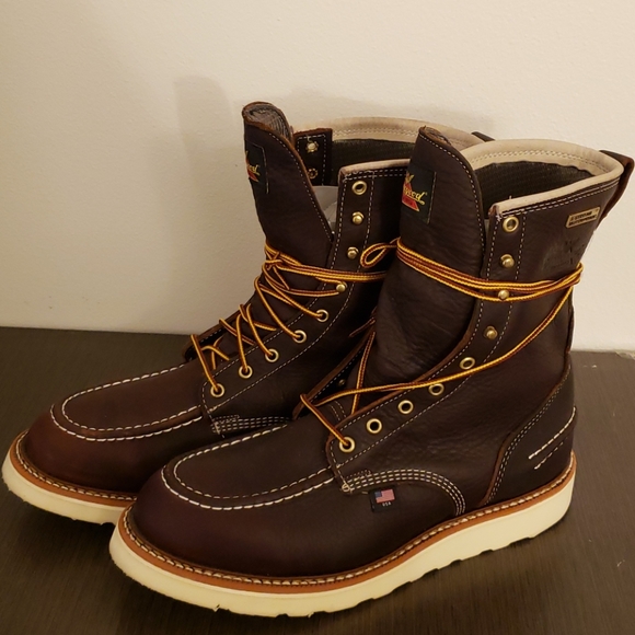 Thorogood Boots Size 9.5 Wide - Picture 2 of 8